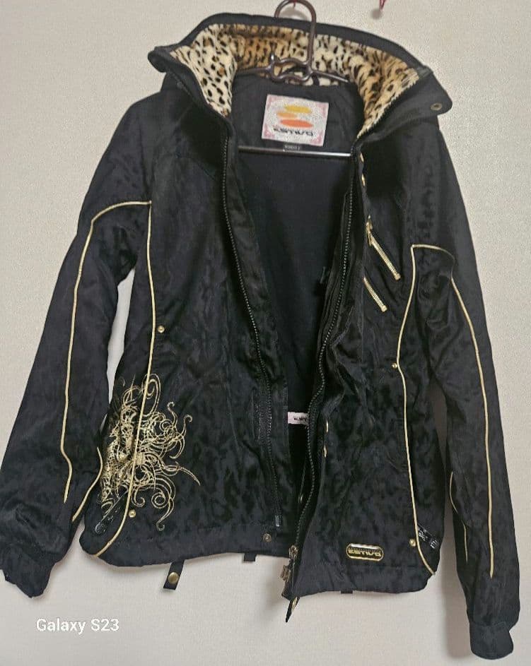 【3点セット】ESTIVOスノーボードウェアセット(上下)&プロテクタータイツ