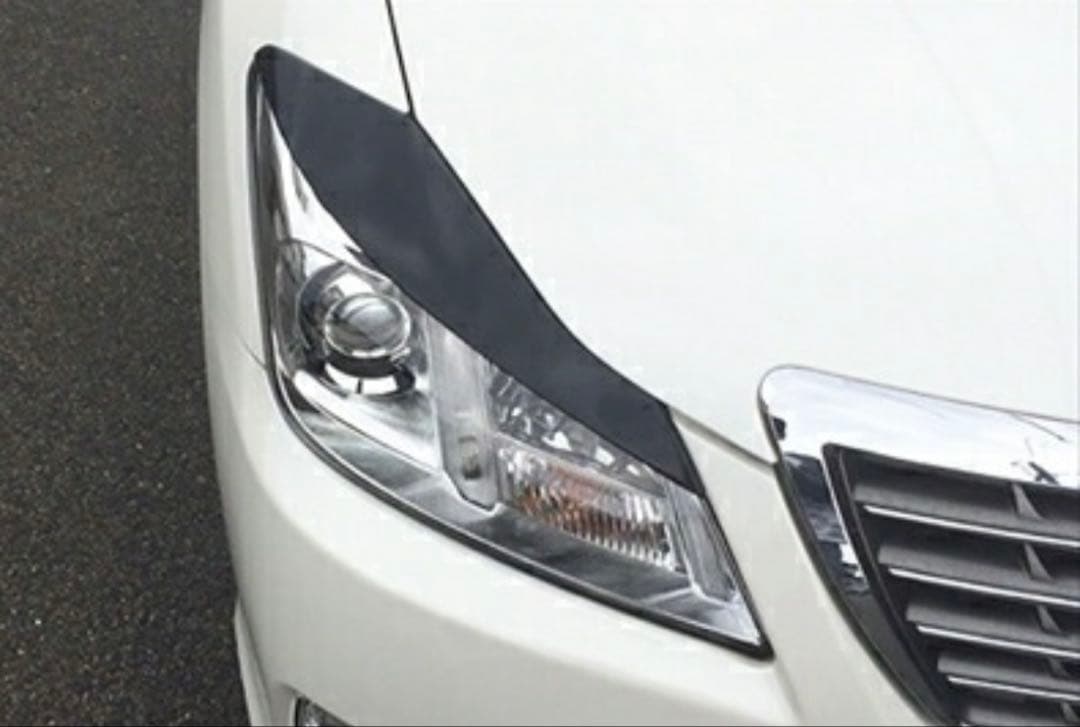 クラウン アイライン