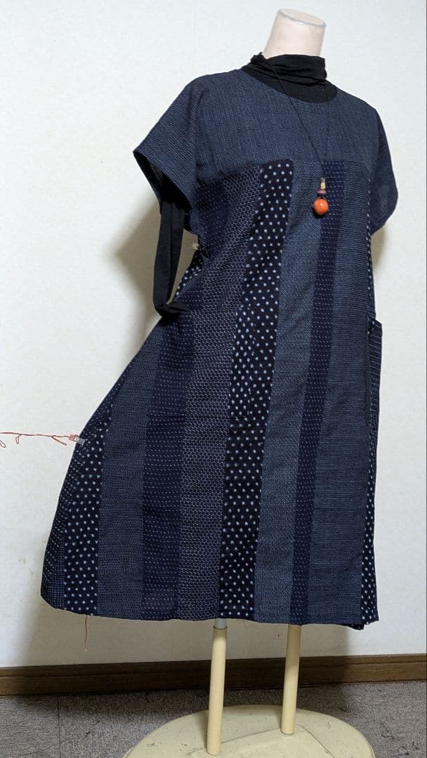 久留米絣　書生絣　雪ん子柄　藍染古布の着物リメイクワンピース