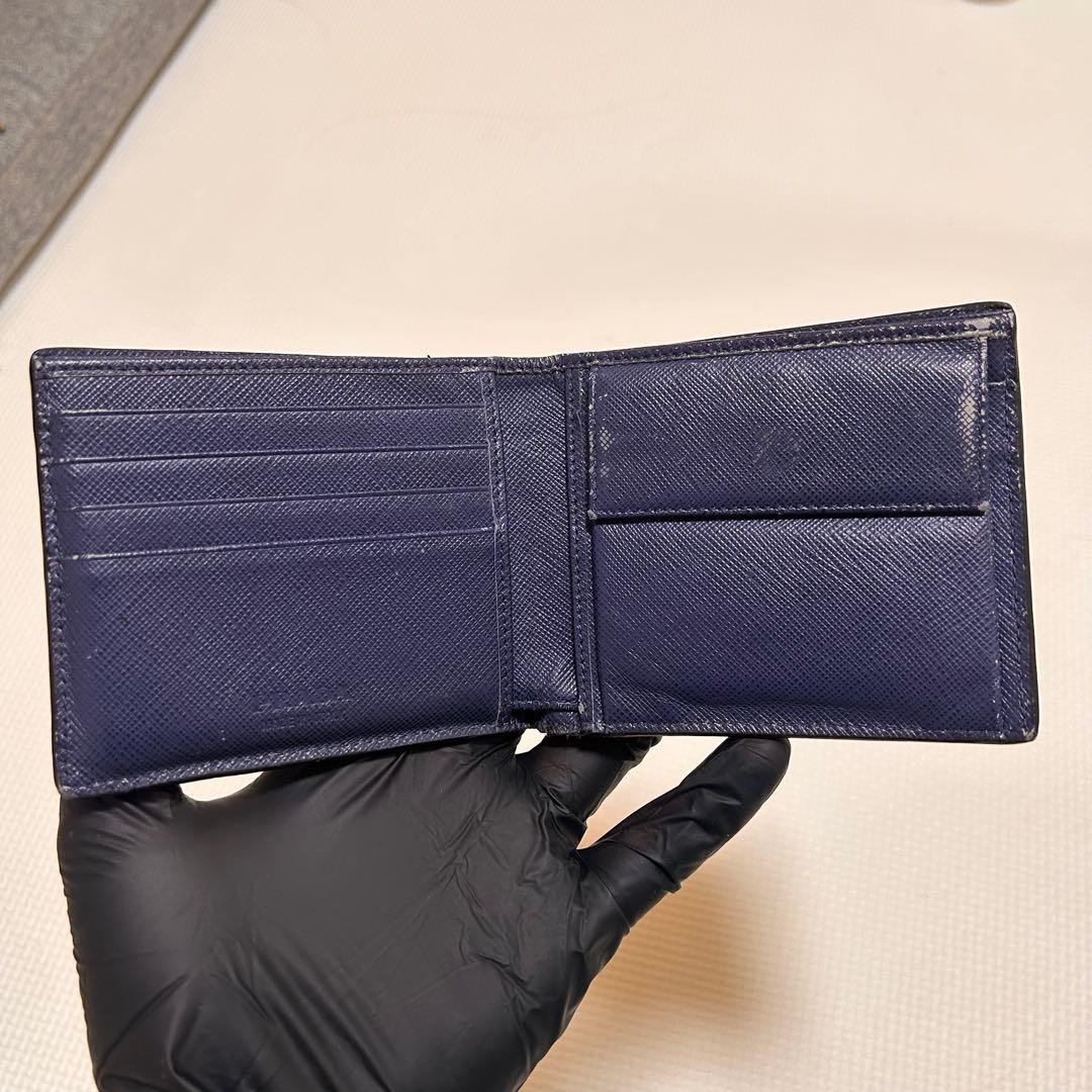 ノ*リ様 PRADA 二つ折り財布 黒/赤/青