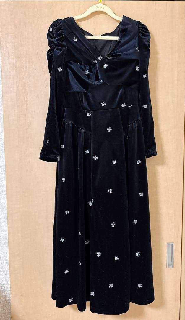 ワンピース Belmont Floral Velour Dress