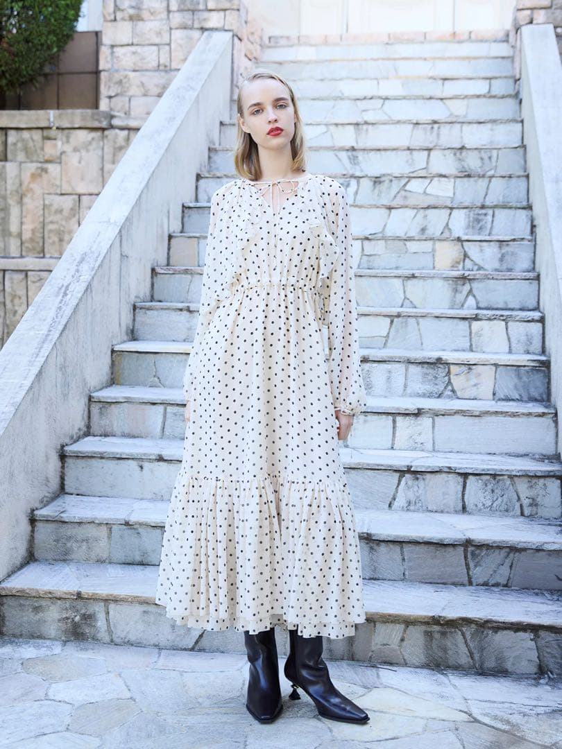 ⭐︎ゆな⭐︎EIMY ISTOIRE ドットギャザーフリルワンピース