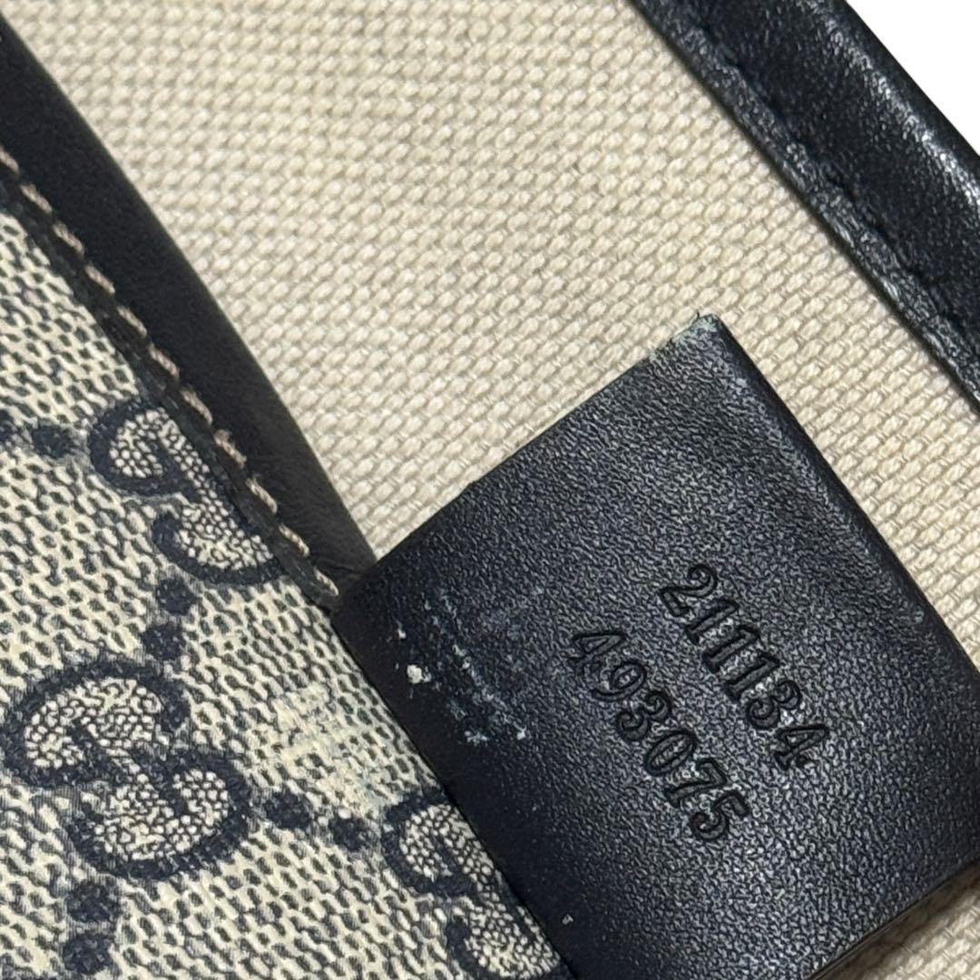GUCCI ハンドバッグ シェリーライン GG柄 ネイビー 肩掛け A4可能