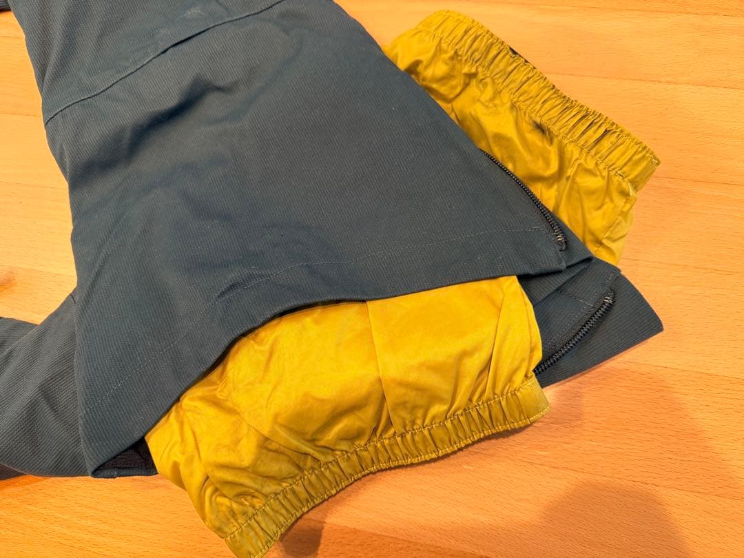 BURTON スノーボードウェア上下セットレディースSサイズ