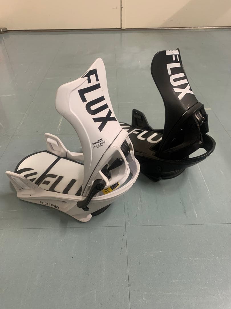 FLUX step onビンディング ホワイト/ブラック S