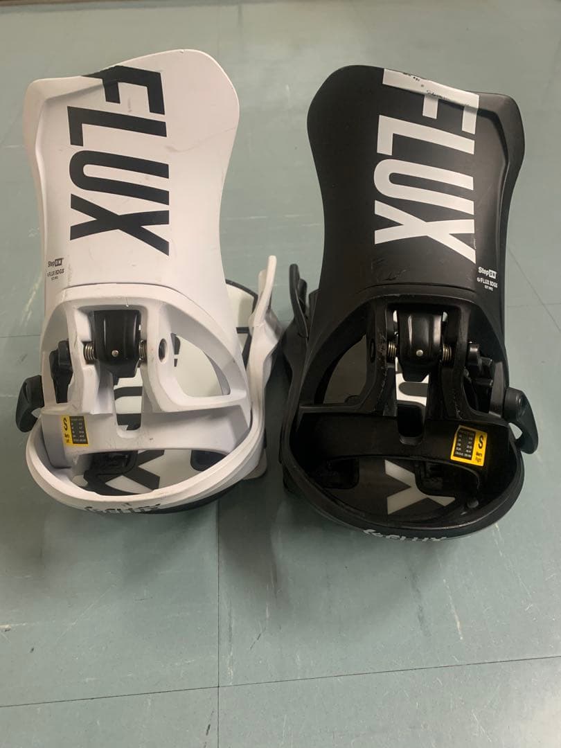 FLUX step onビンディング ホワイト/ブラック S