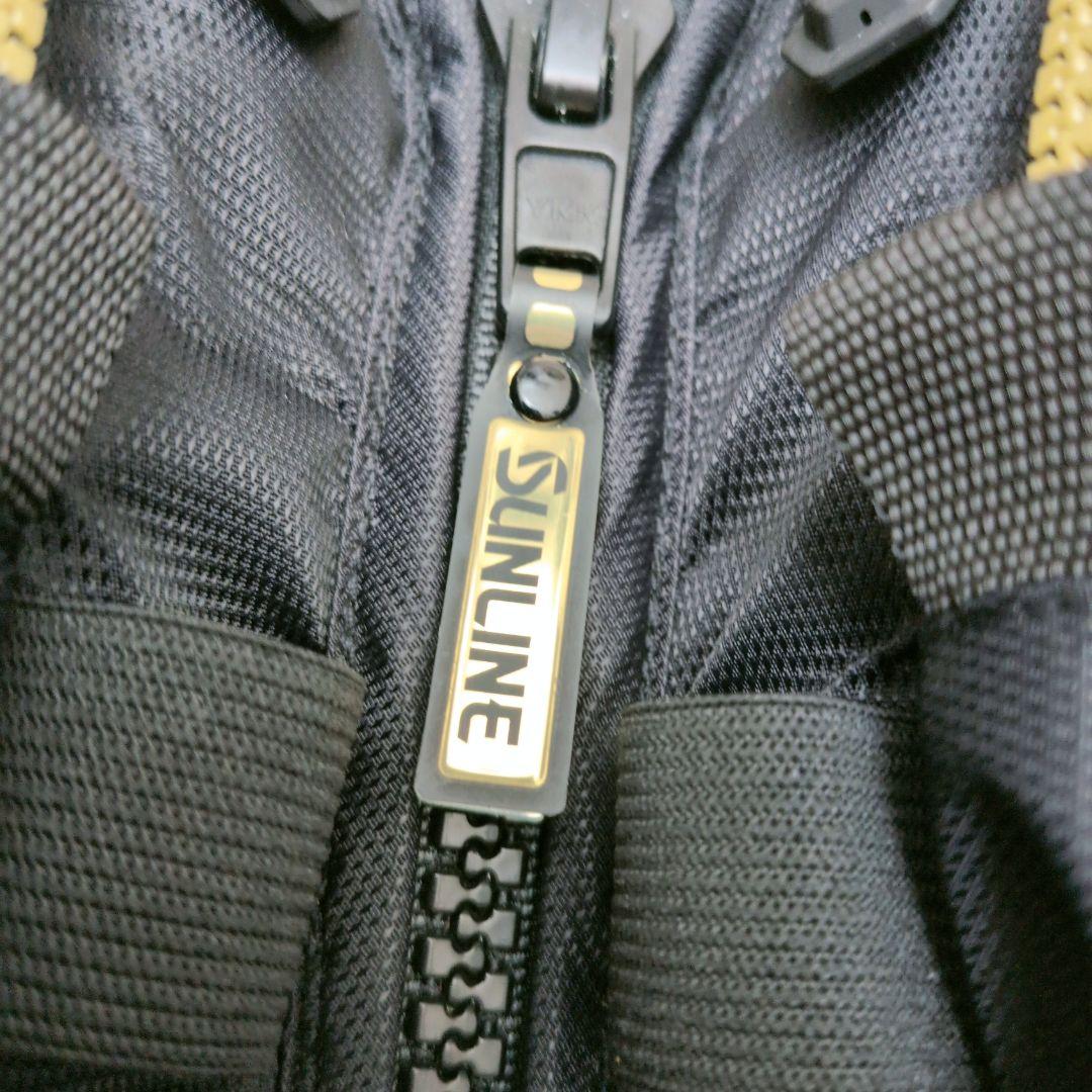 【極美品】サンライン　SUL-240　フローティングベスト　ライフジャケット　釣