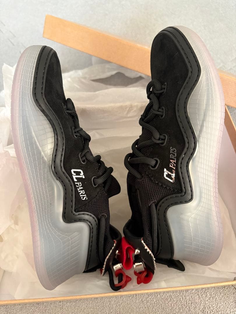 本日1/23のみお値下げ！クリスチャンルブタン スニーカー　36.5