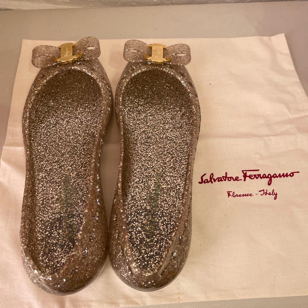 【新品未使用】Salvatore Ferragamo JELLYバレエシューズ