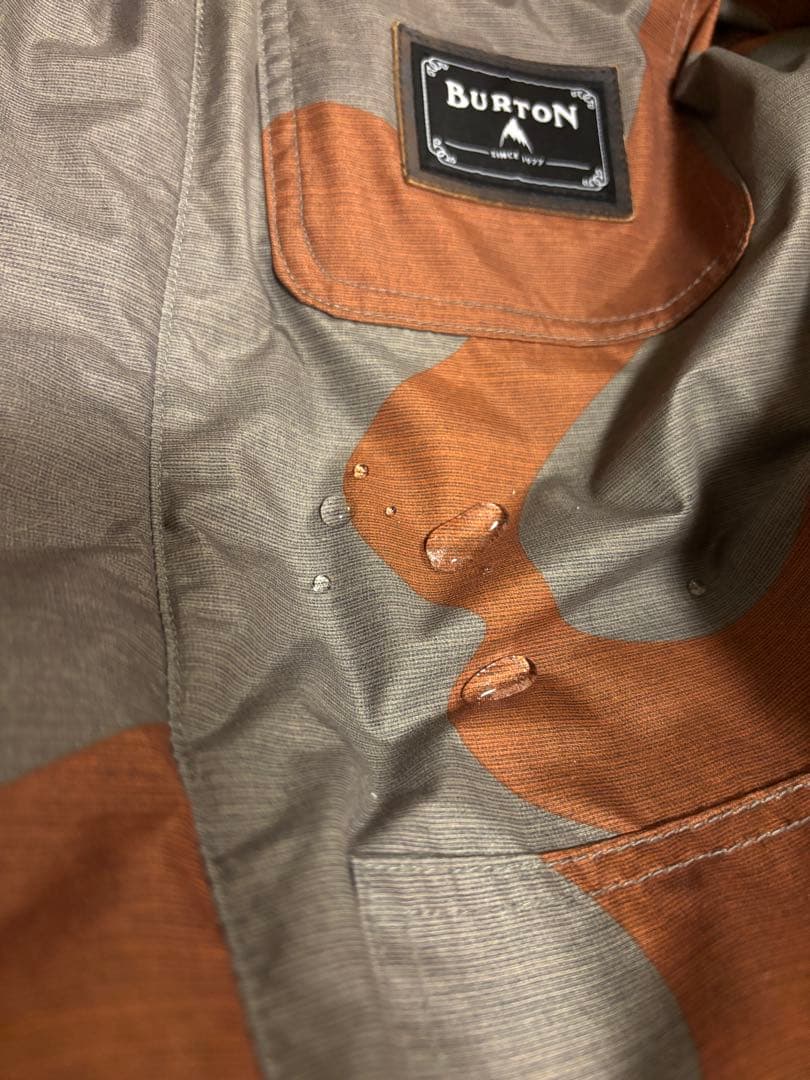 【美品】Burton スノボウェア M(170cm前後)