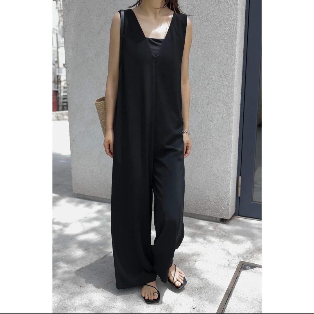 【未使用級✨️】ナエ スムースリバーシブルオールインワン サロペット M ブラック