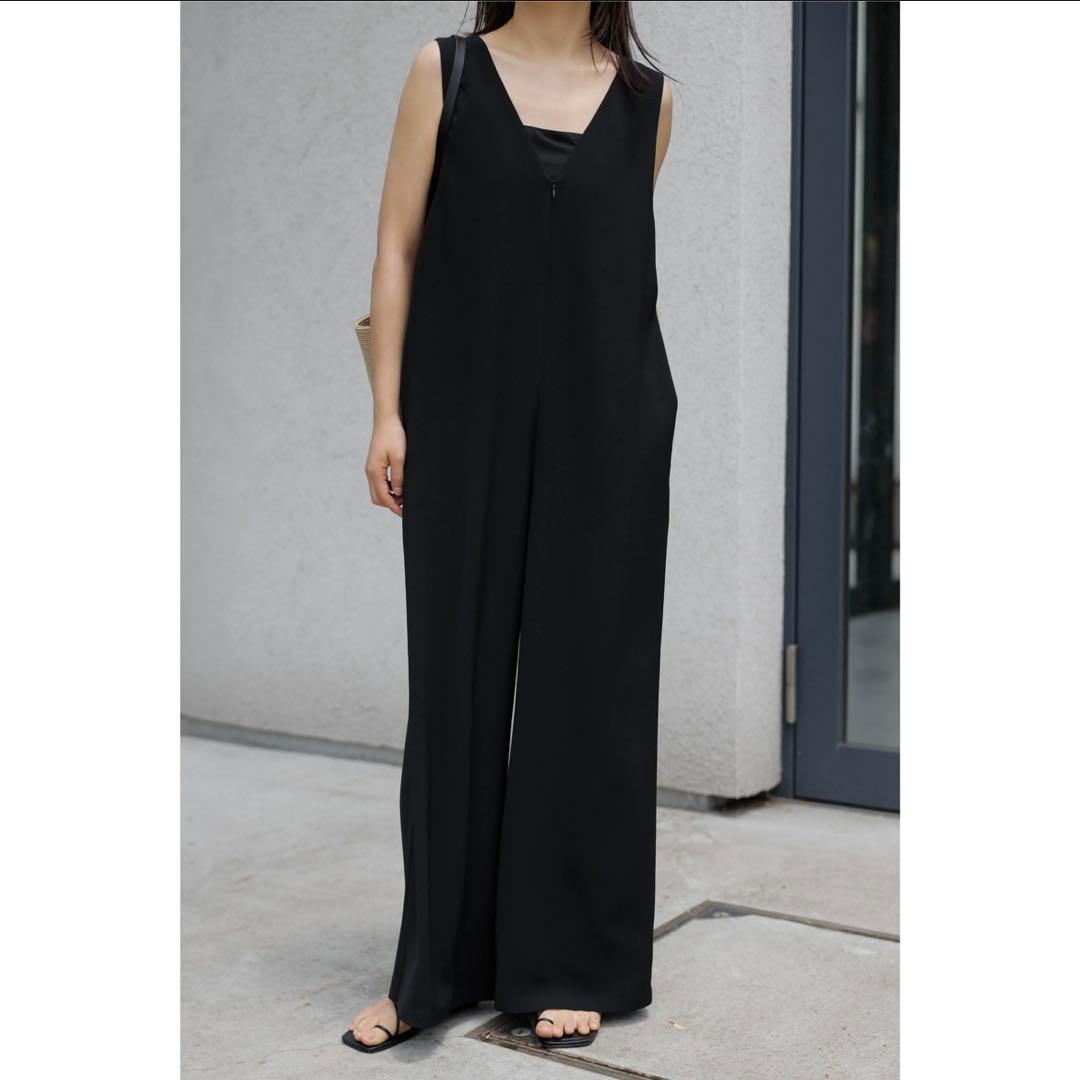 【未使用級✨️】ナエ スムースリバーシブルオールインワン サロペット M ブラック