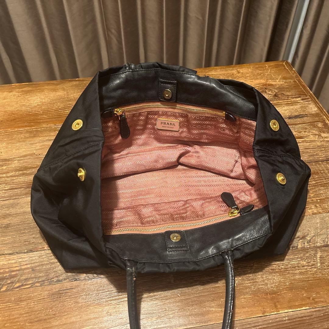 [値下げ] PRADAプラダ リボンバッグ 黒 ナイロン&皮 保証書付き