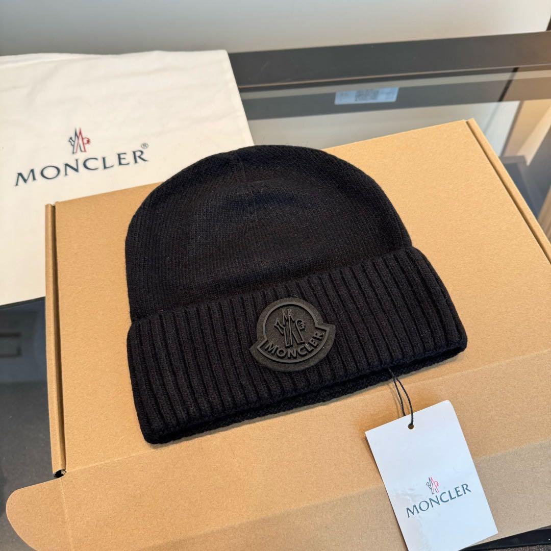 MONCLER ロゴ ニットキャップ ブラック