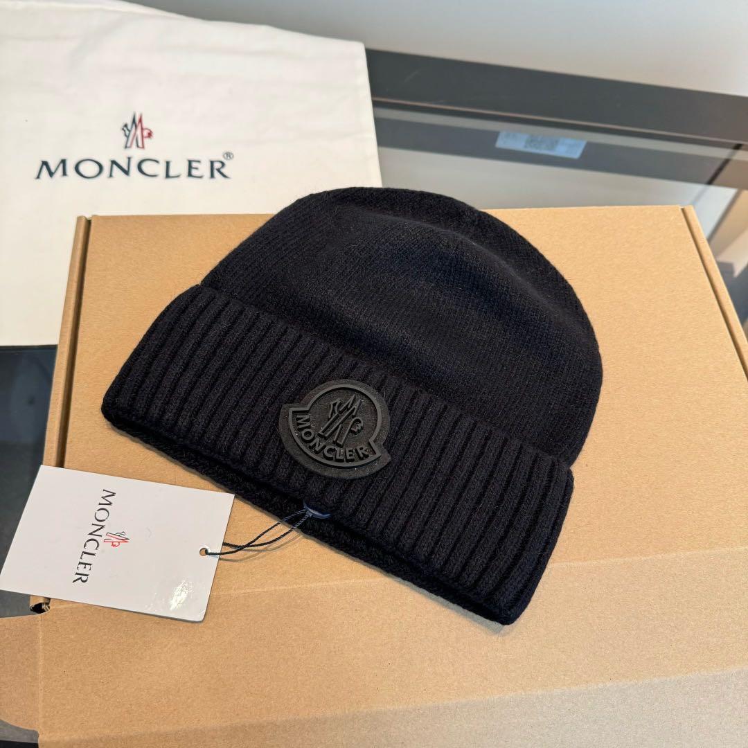 MONCLER ロゴ ニットキャップ ブラック