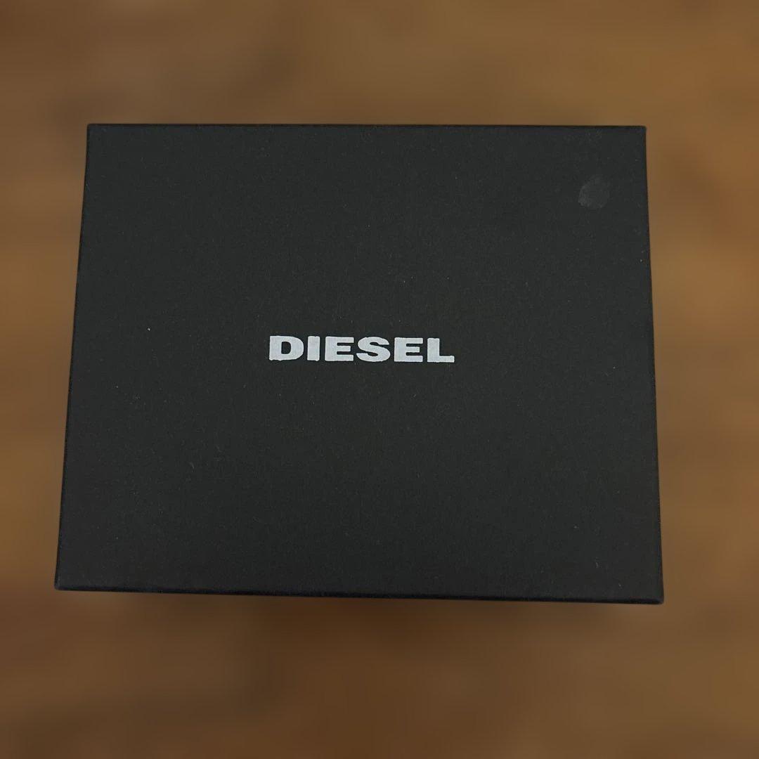 DIESEL ホワイト 二つ折り財布