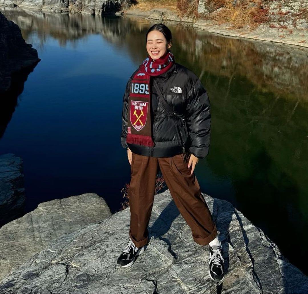 ウエストハム　サッカーマフラー　田中シェンWest Ham United