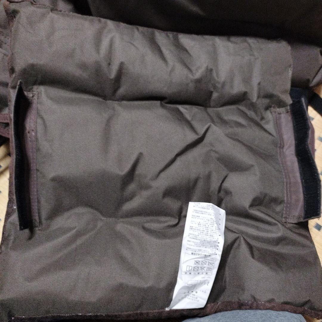 ニトリバタフライチェアと折りたたみスツールのセット