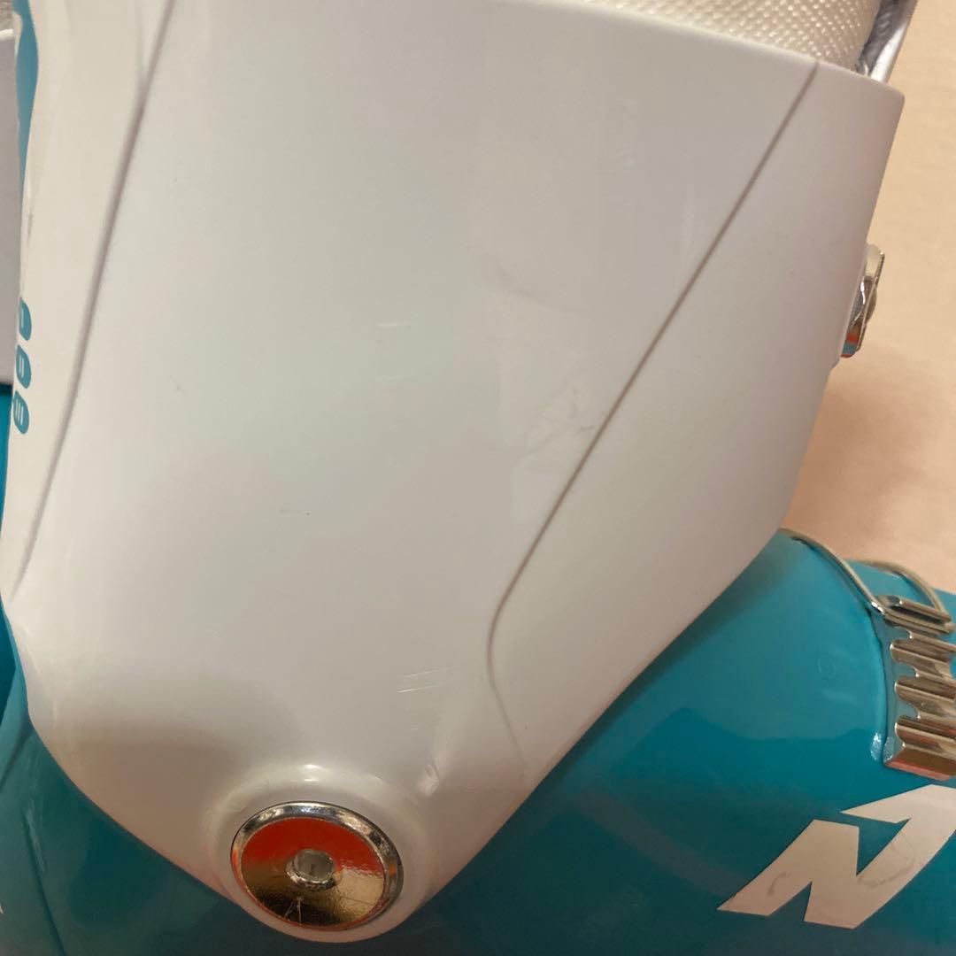 ノルディカ　NORDICA ジュニア用スキーブーツ　22-23 22.5