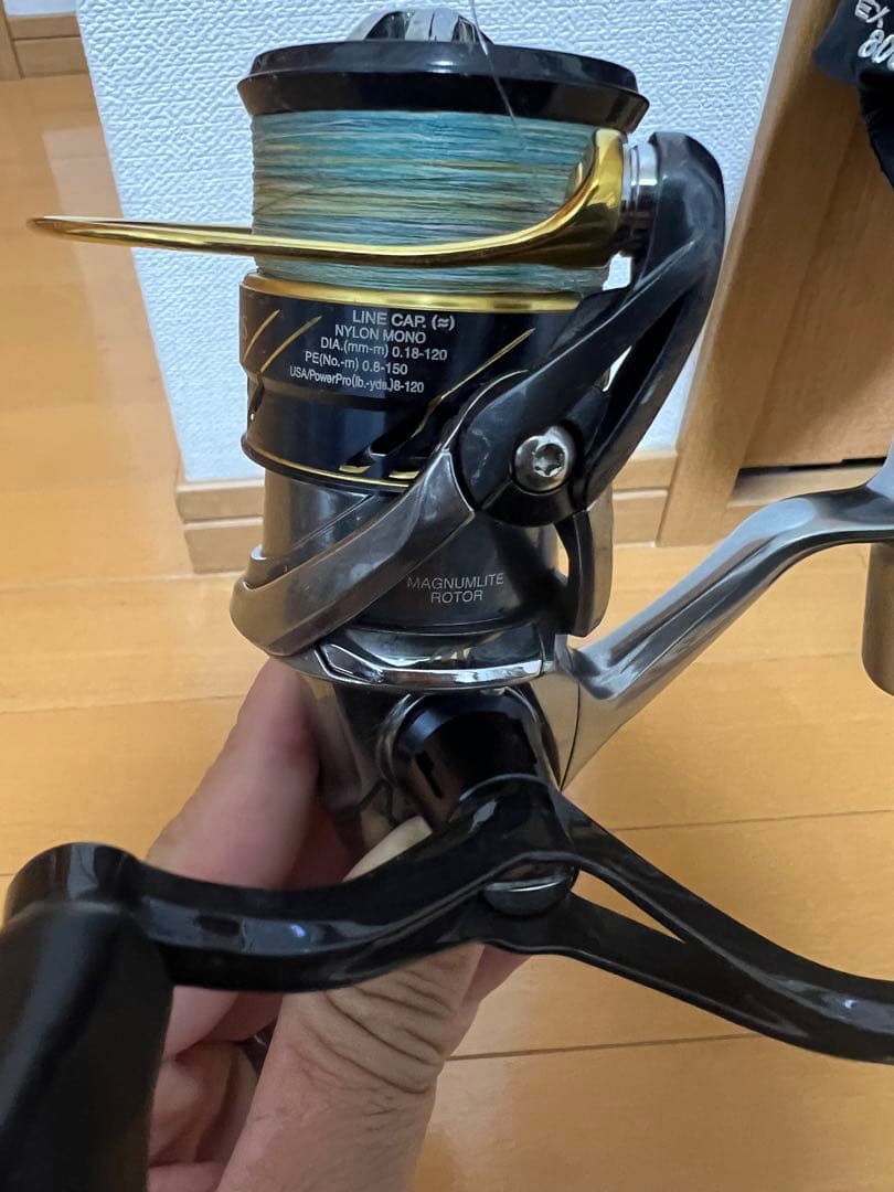 シマノ 16ヴァンキッシュC3000S スピニングリール