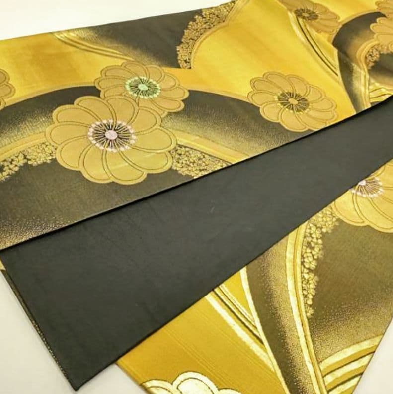 正絹振袖 舞桜文 暈し染 金彩 振袖セット 振袖フルセット カラシ色×黒茶 75