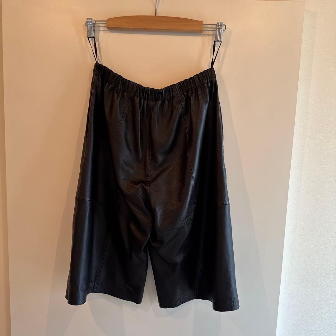 BACCA/ブラック/レザーハーフパンツ