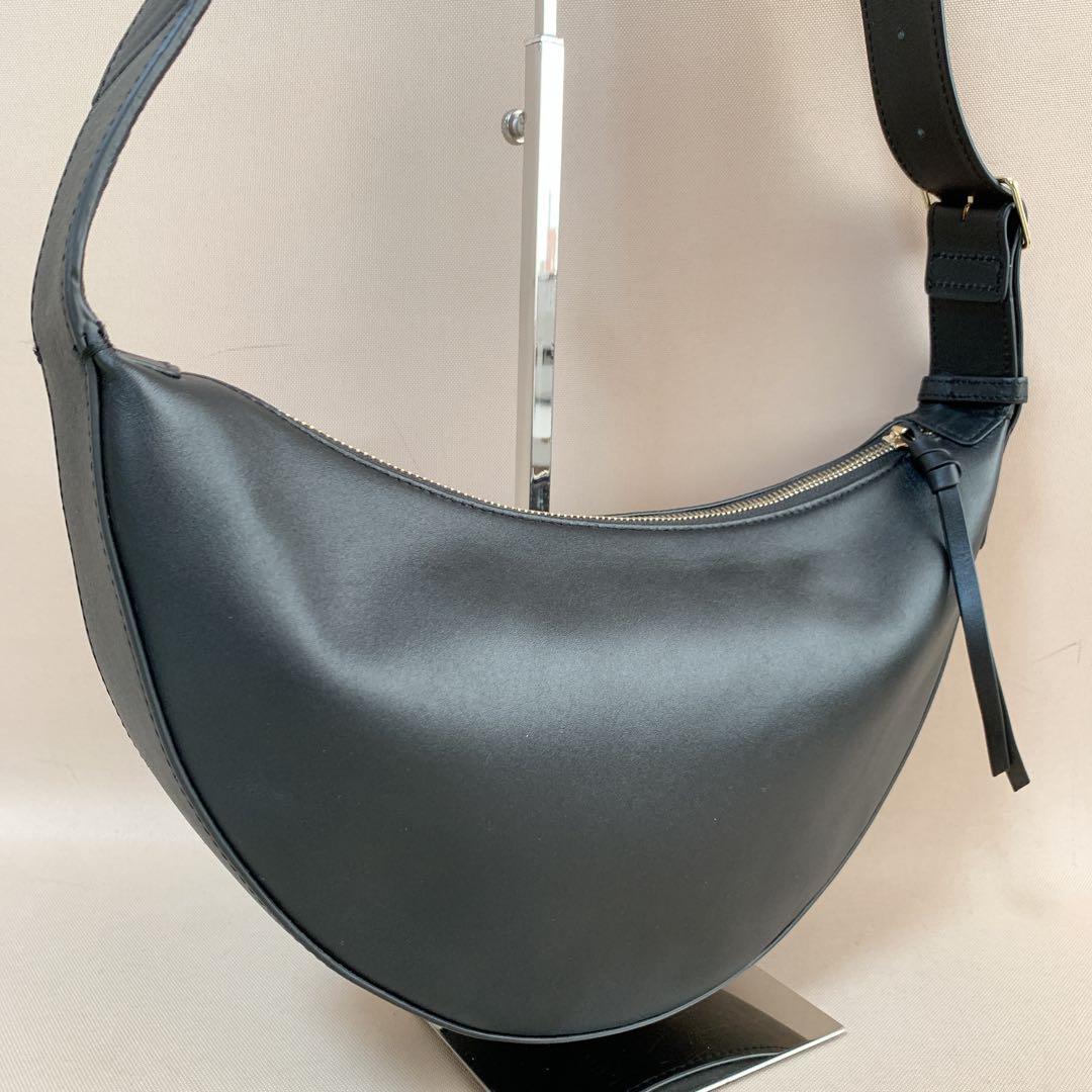 GALLARDAGALANTE 【2.718】スリーククロスボディバッグ 黒