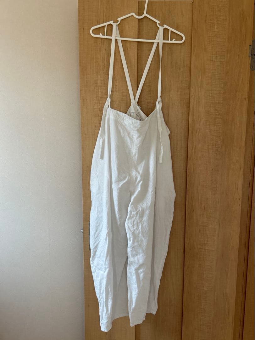 conocone ホワイト吊りズボン