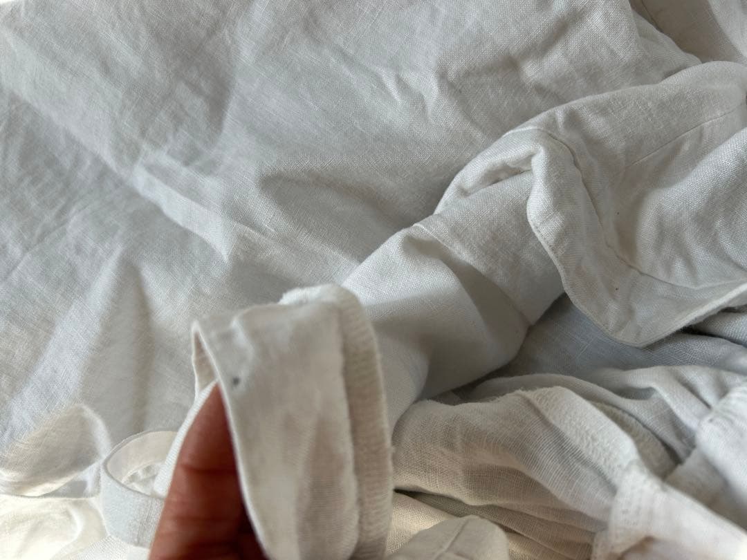 conocone ホワイト吊りズボン