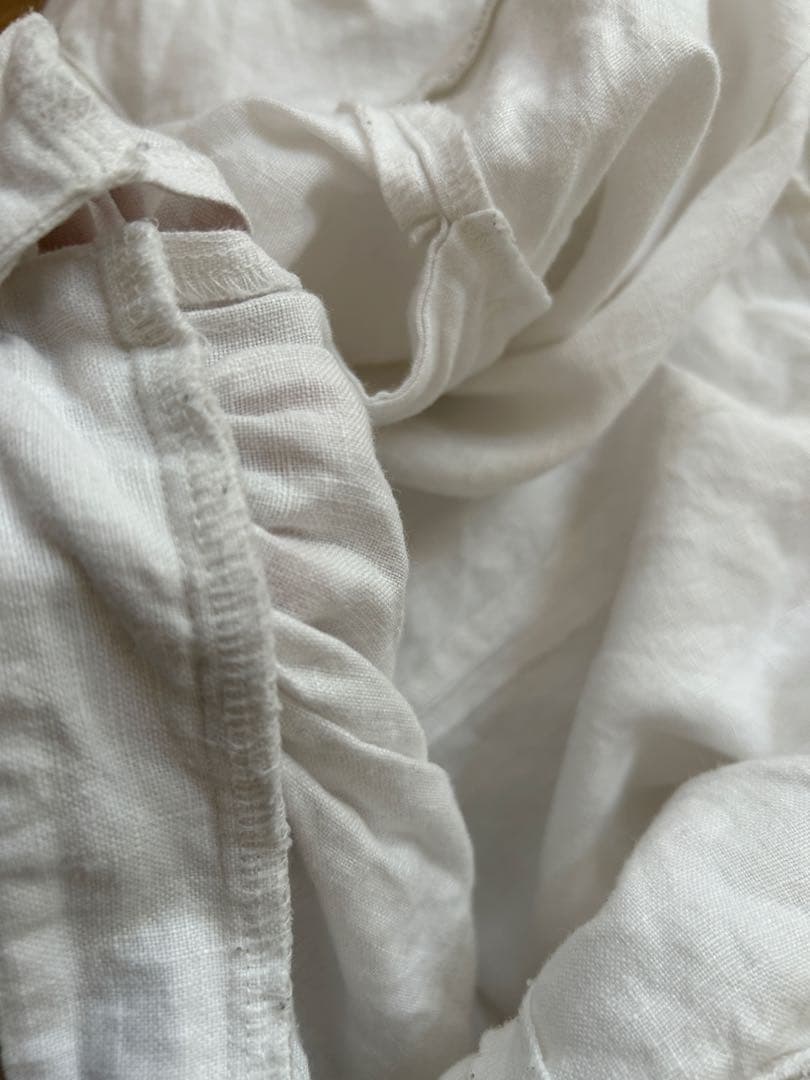 conocone ホワイト吊りズボン