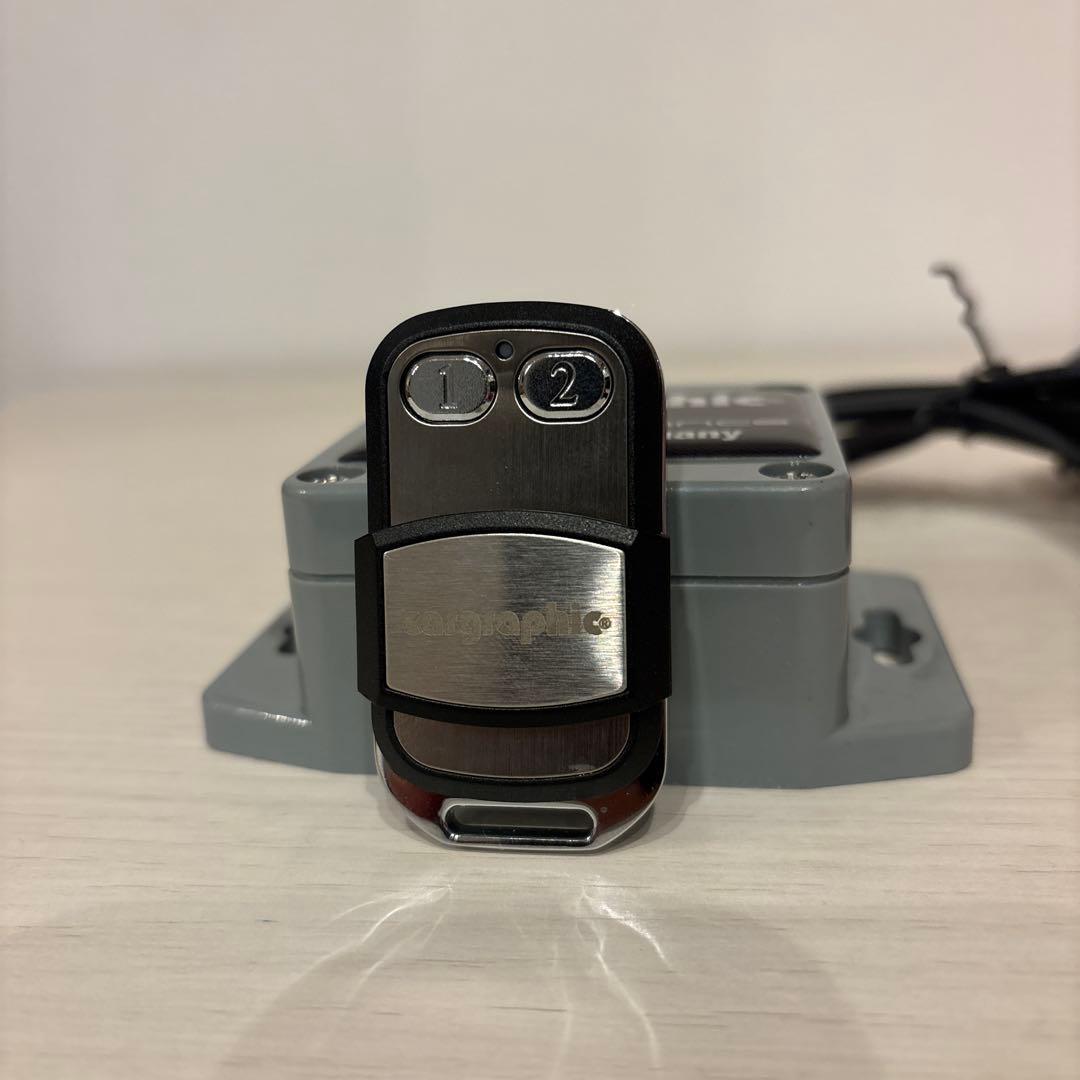 ポルシェ　カーグラフィック　エキゾースト・バルブコントローラー