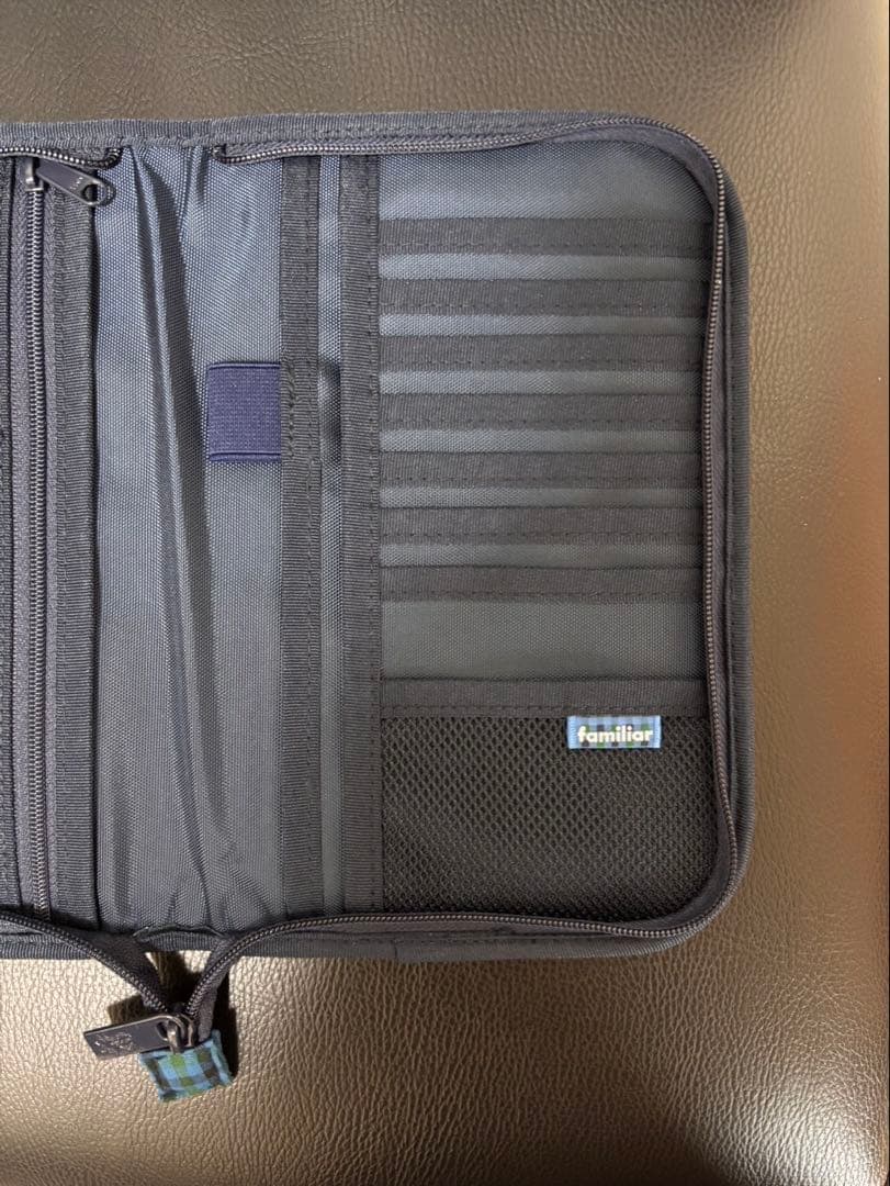 familiar ファミリア 母子手帳ケース 001