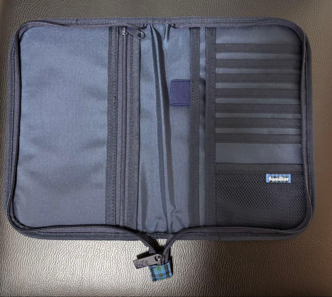 familiar ファミリア 母子手帳ケース 001