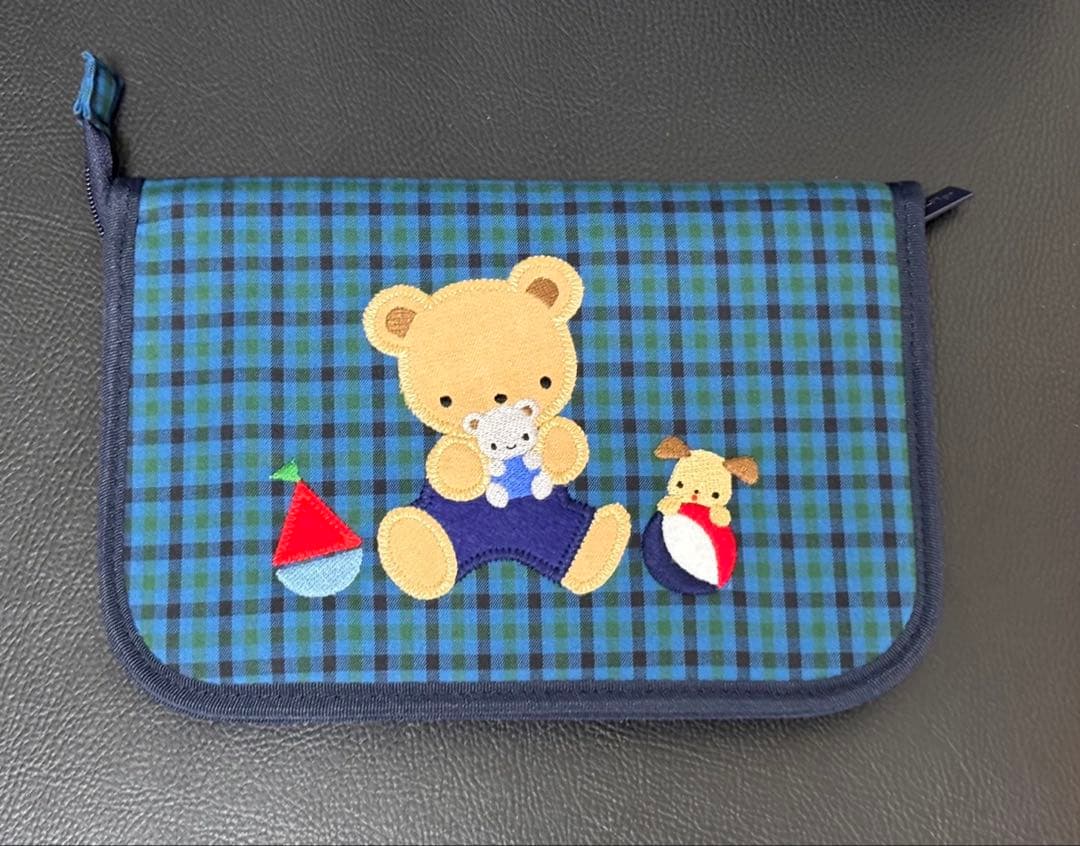 familiar ファミリア 母子手帳ケース 001