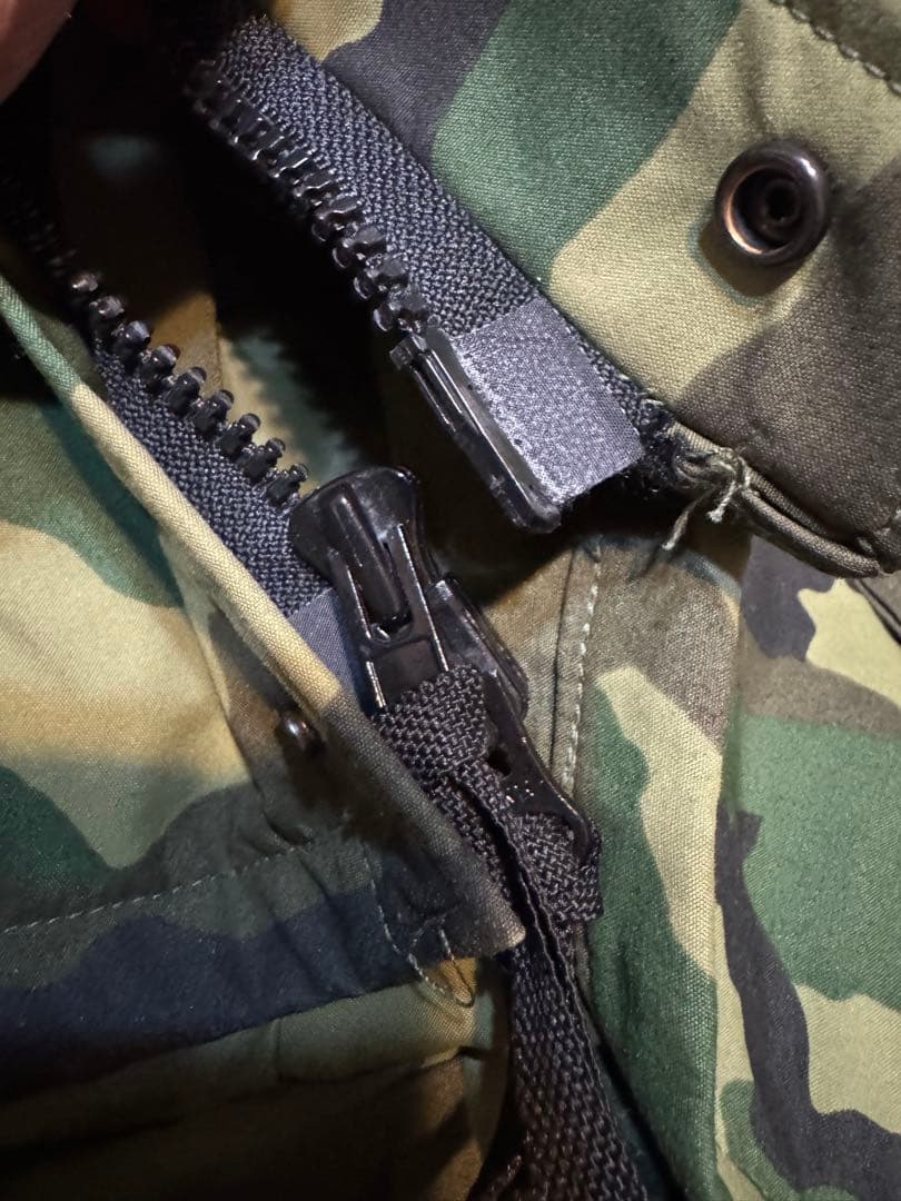 迷彩柄 パーカー 軍物 アーミー ECWCS B’z 稲葉着 GORE-TEX