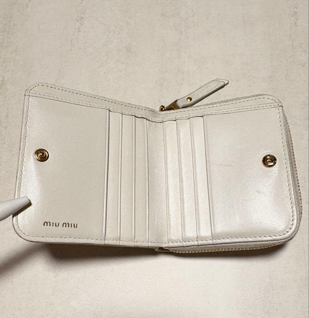 MIU MIU マテラッセ レザー 財布