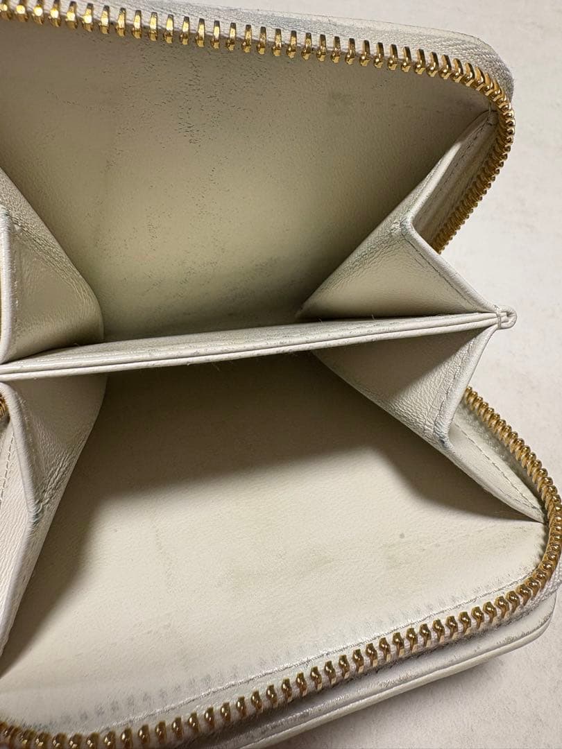 MIU MIU マテラッセ レザー 財布