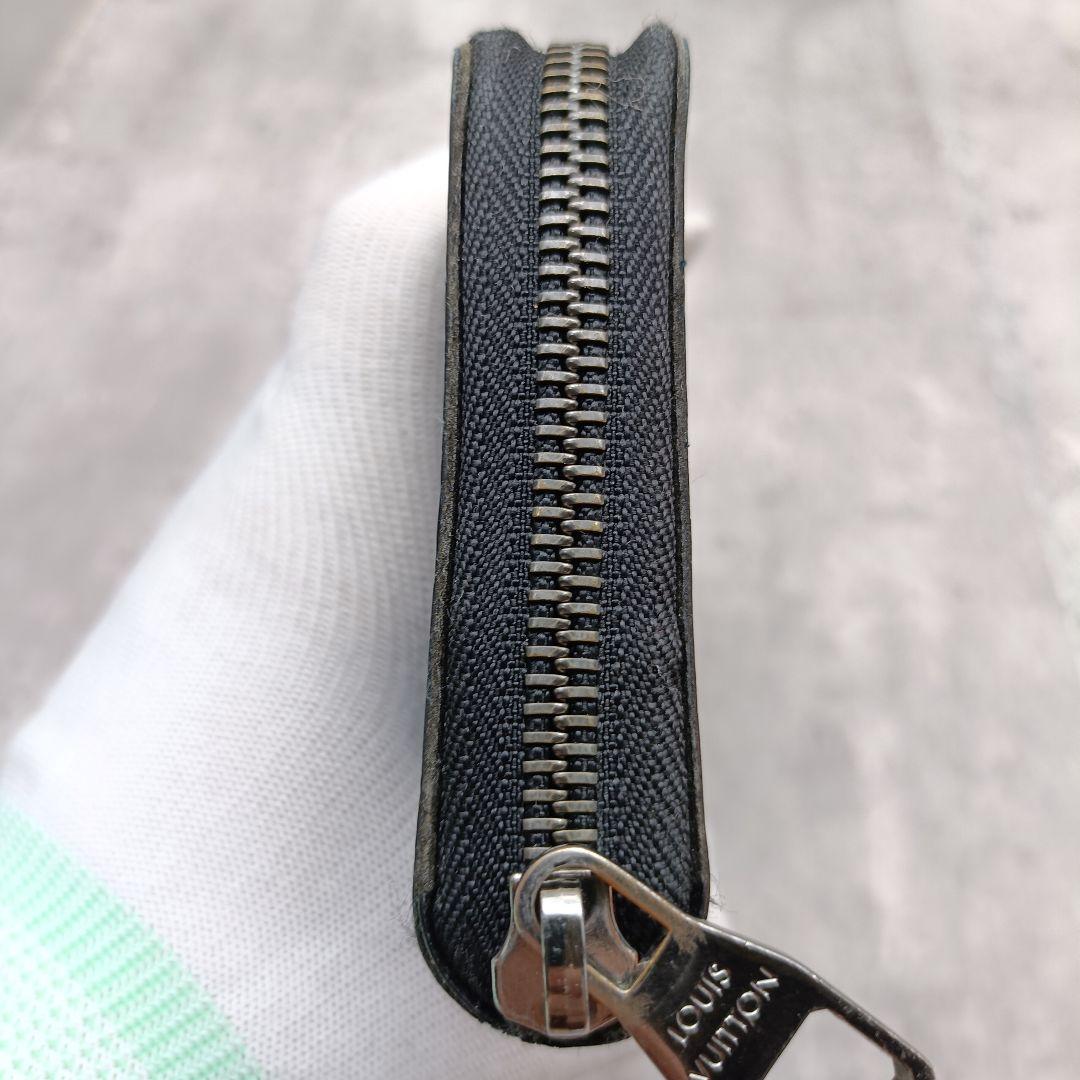 美品 ヴィトン エクリプス ジッピーヴェルティカル ラウンド 長財布 モノグラム