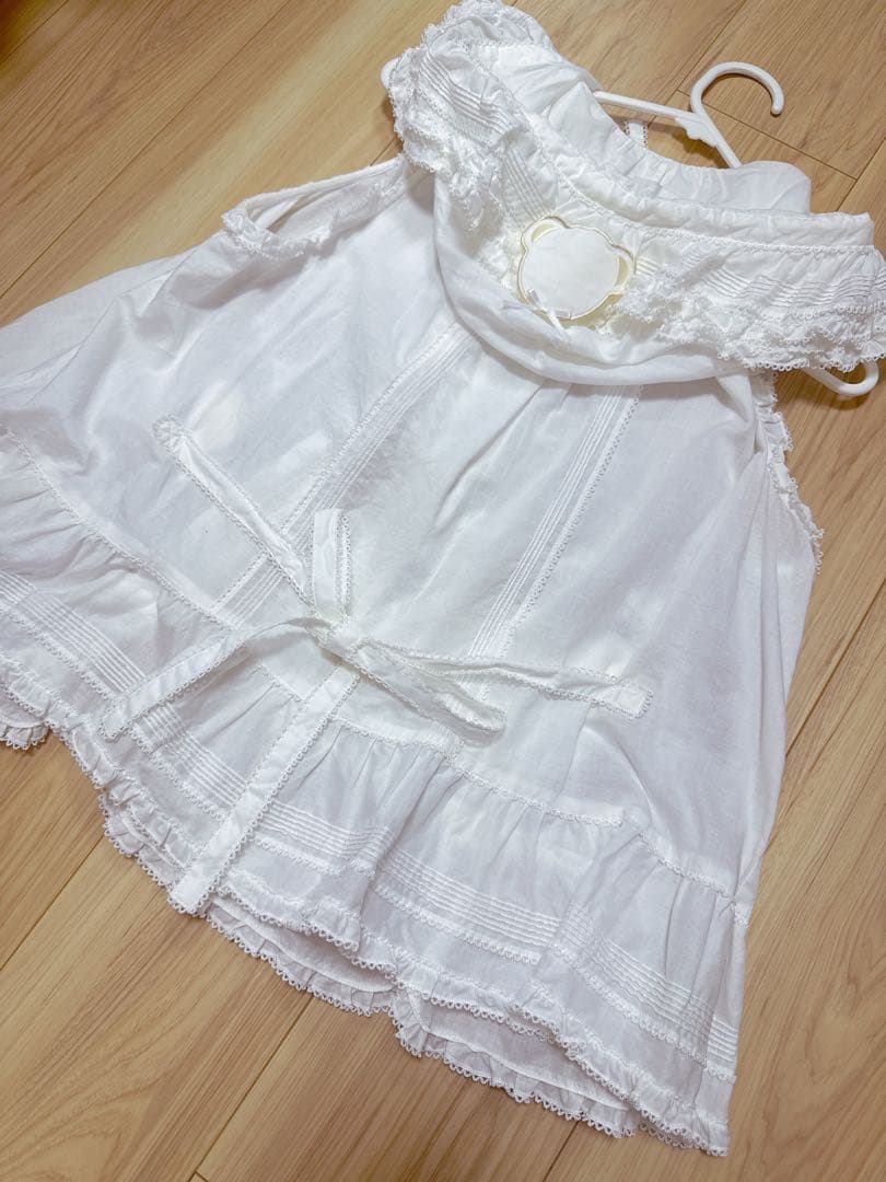 ピンクハウス　テディワッペン付きフードベスト　白