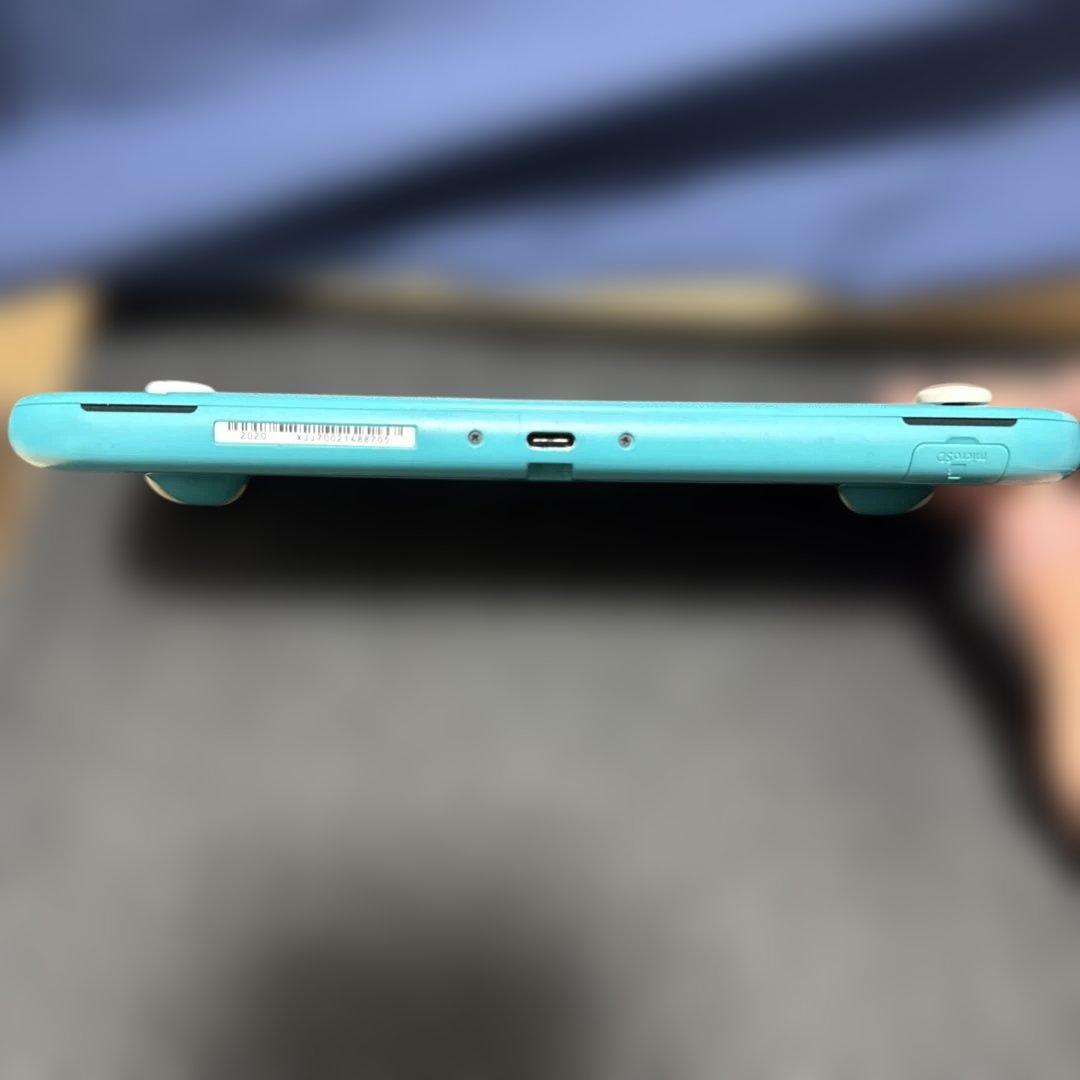 2020年製　Nintendo Switch Lite ターコイズ 本体