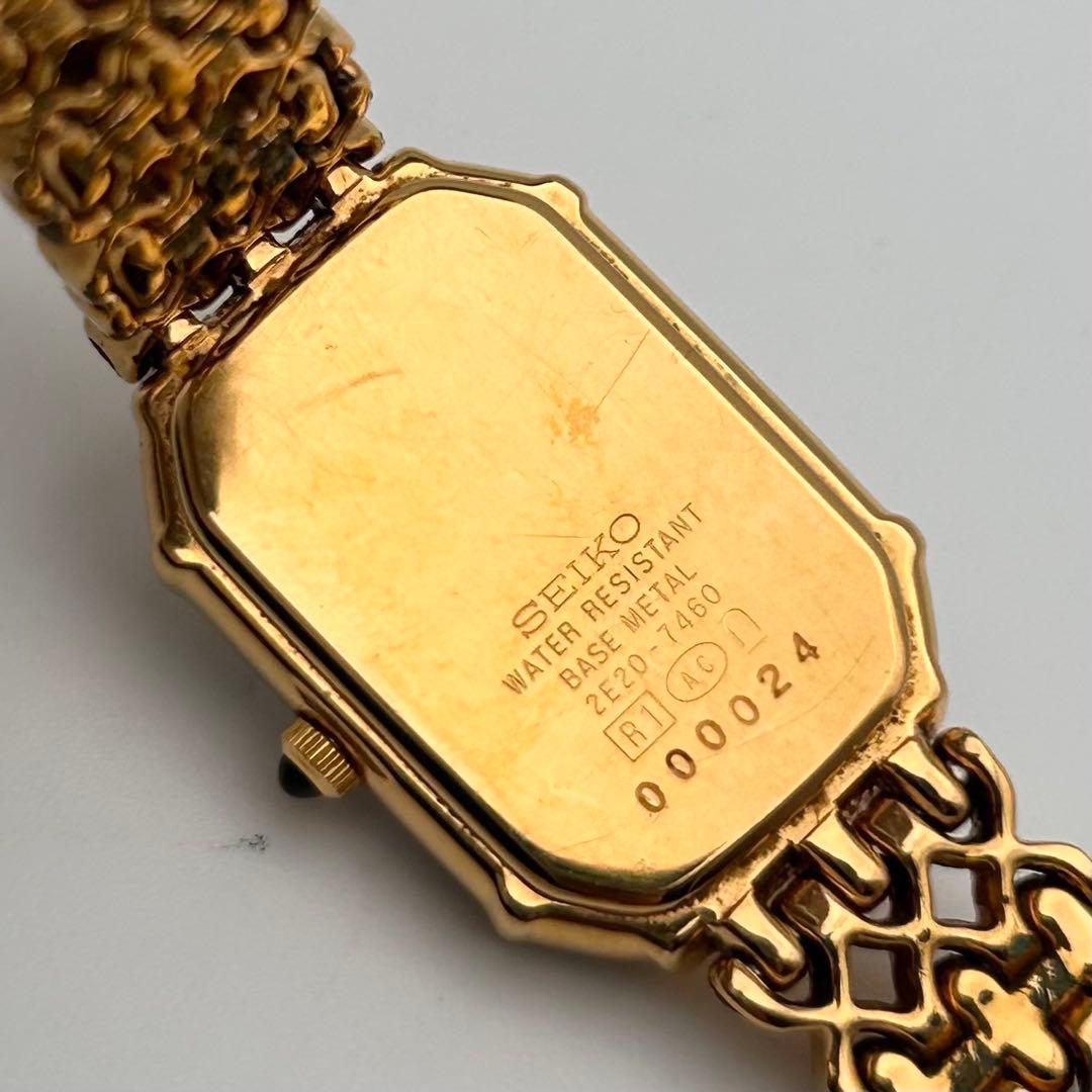 【稼働】SEIKO エクセリーヌ ベゼルダイヤ シェル文字盤 2E20-7460