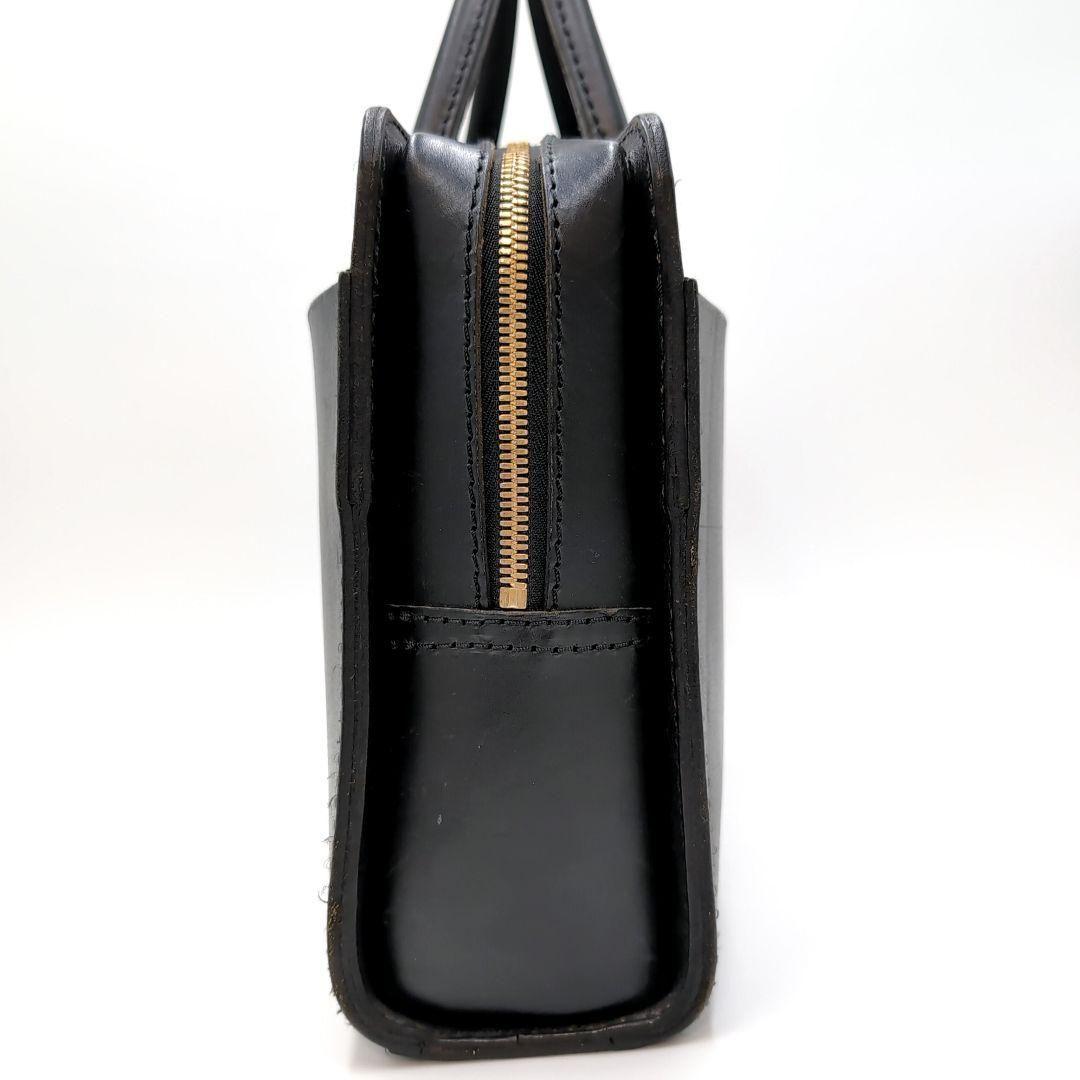 HERZ　ヘルツ　ブリーフケース　堅牢　ビジネスバッグ　ヌメ革　レザー　ブラック