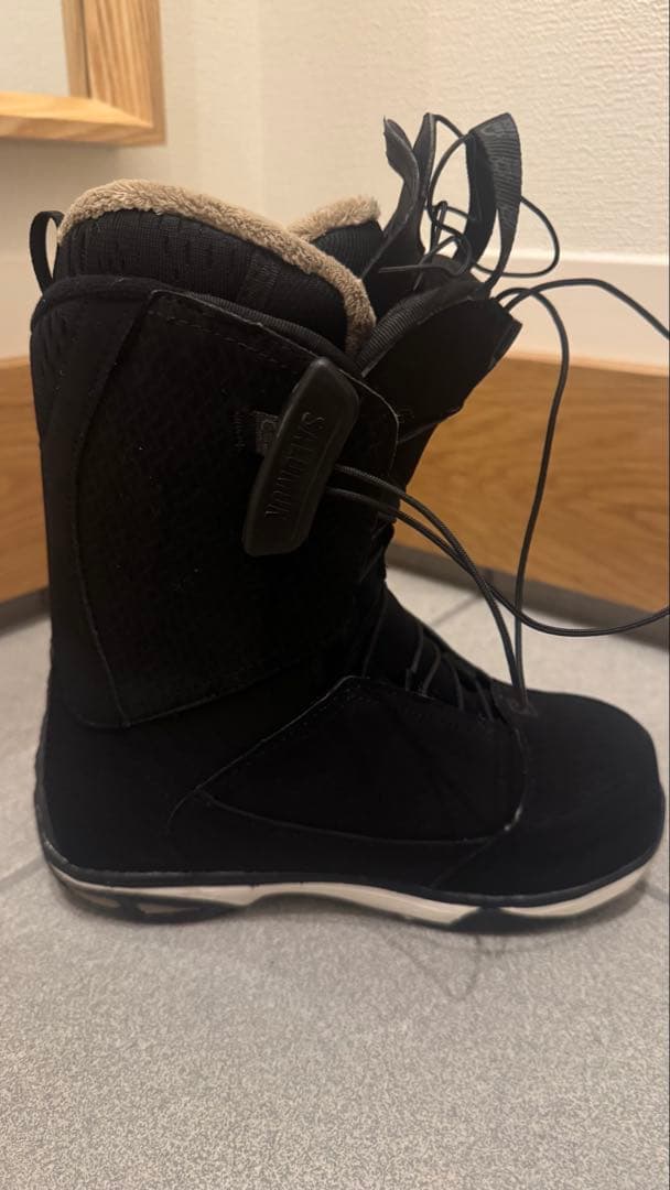 Salomon スノーボードブーツ 黒