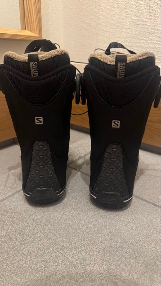 Salomon スノーボードブーツ 黒