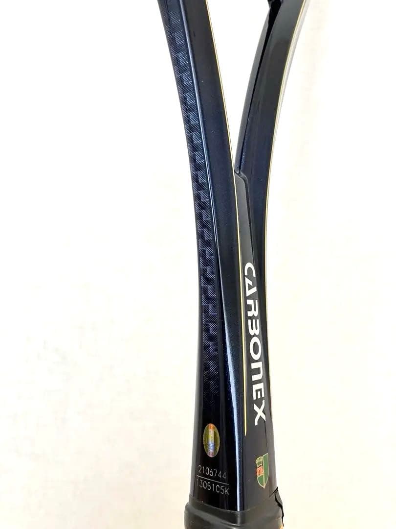 YONEX　CARBONEX CROWN ヨネックス カーボネックス　クラウン