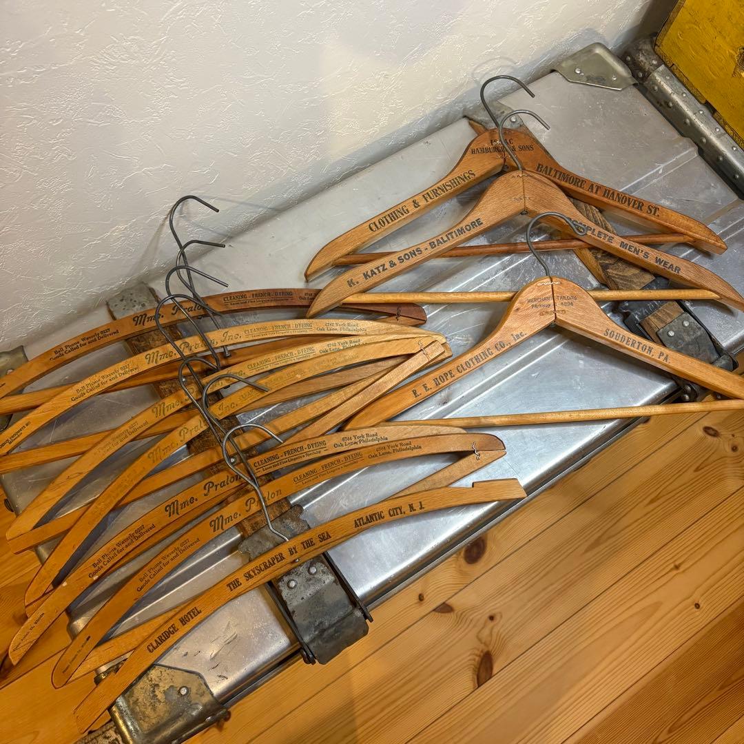 【スペシャル】10本！USA ヴィンテージ 木製ハンガー セット