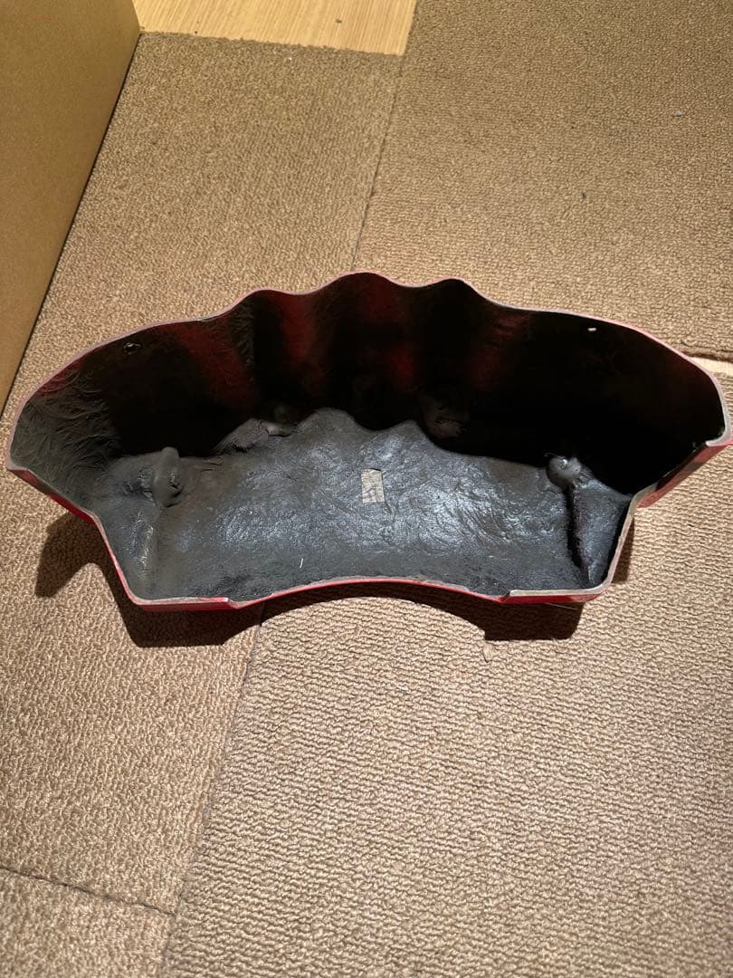 Lexus レッド ブレーキキャリパー