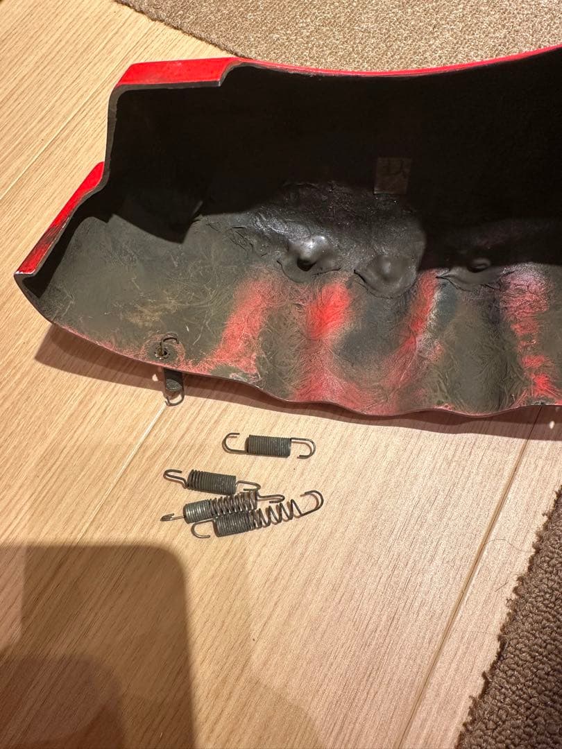 Lexus レッド ブレーキキャリパー