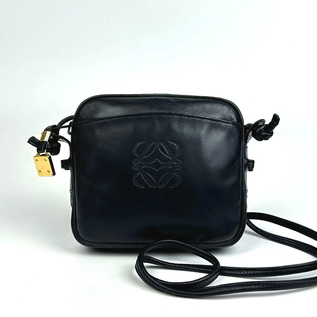 極美品■ロエベ アナグラム ショルダーバッグ クロスボディ ポシェット ブラック