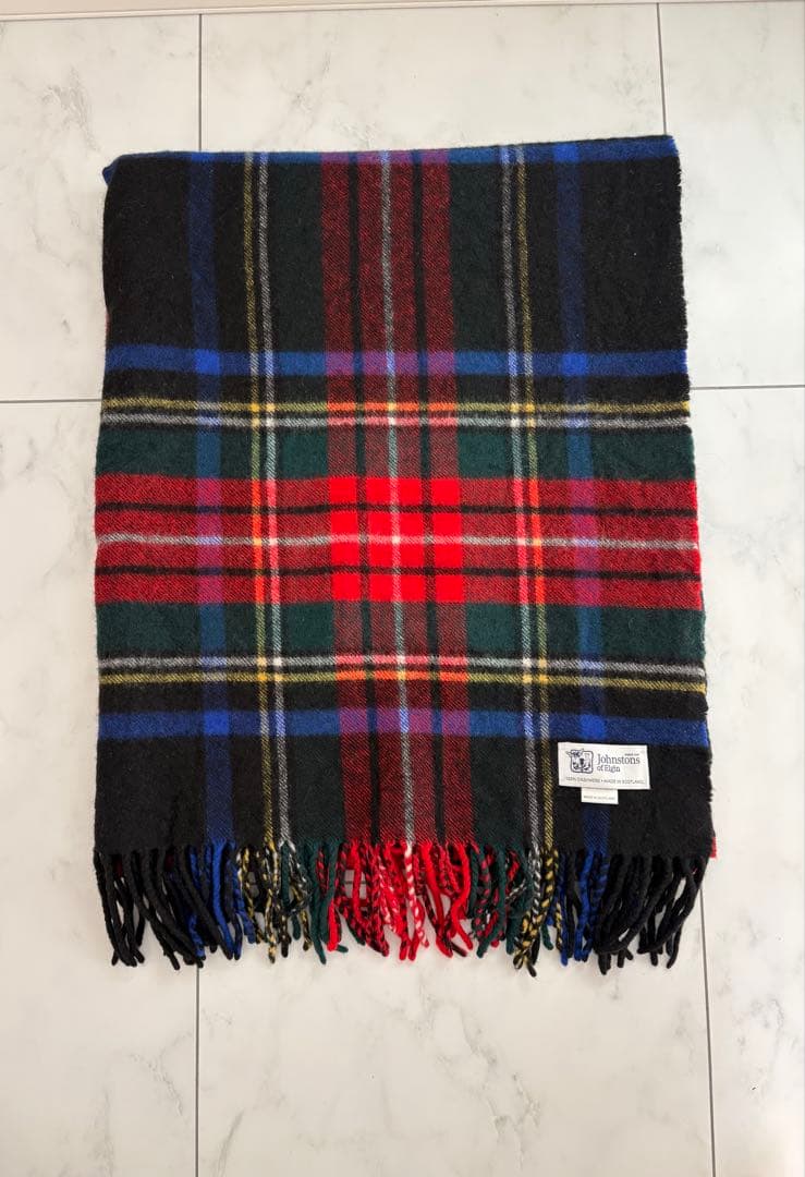 Johnstons of Elgin タータンチェックストール